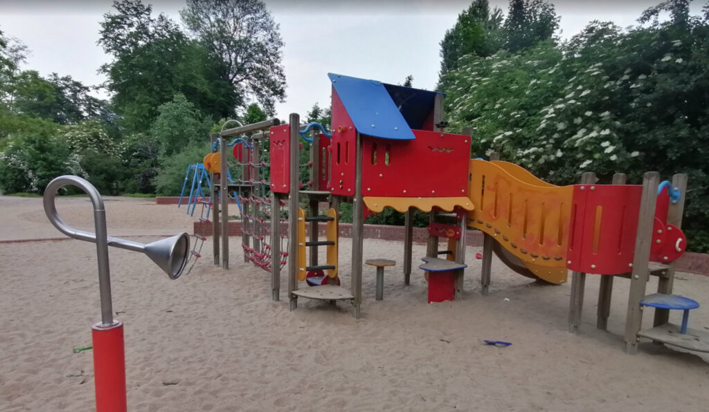 Spielplatz am Zoo II – Right next to Düsseldorf’s beloved zoo