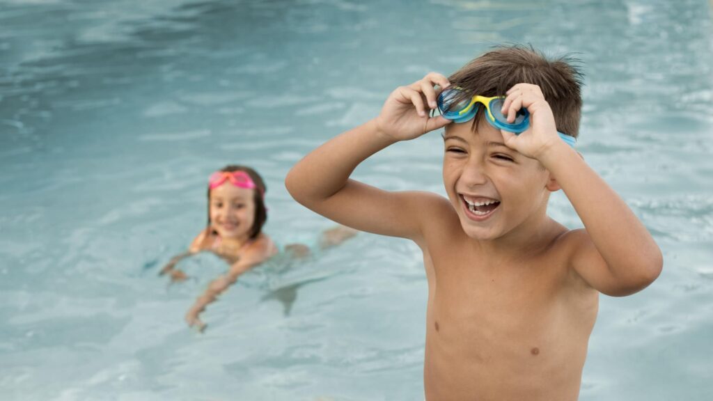 image illustrating Swimming lessons for kids in Düsseldorf (babyschwimmen düsseldorf)