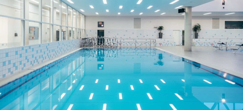 Schwimm’ in Bilk – Learn to swim in a family-friendly Düsseldorf pool