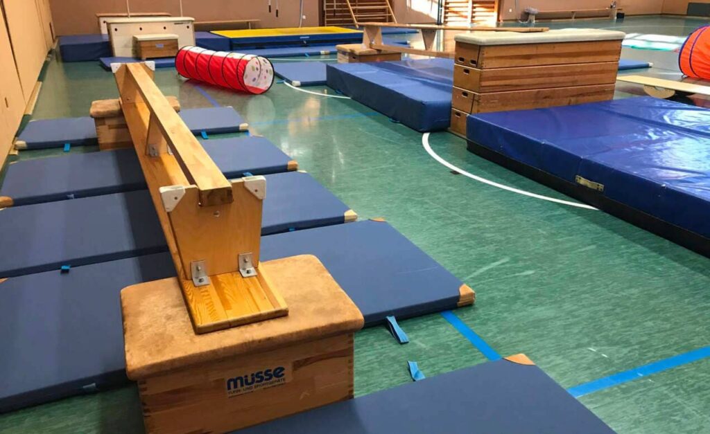 ART's dynamic gymnastics courses for children in Düsseldorf
