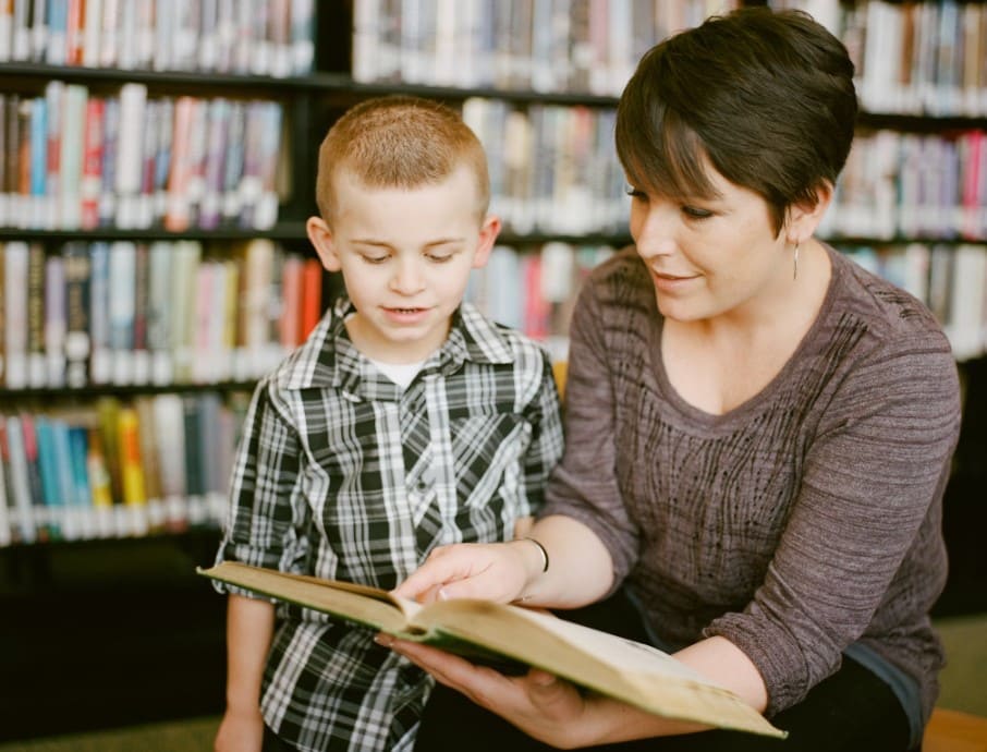 One-on-one child-led learning experience guided by a trained Montessori teacher